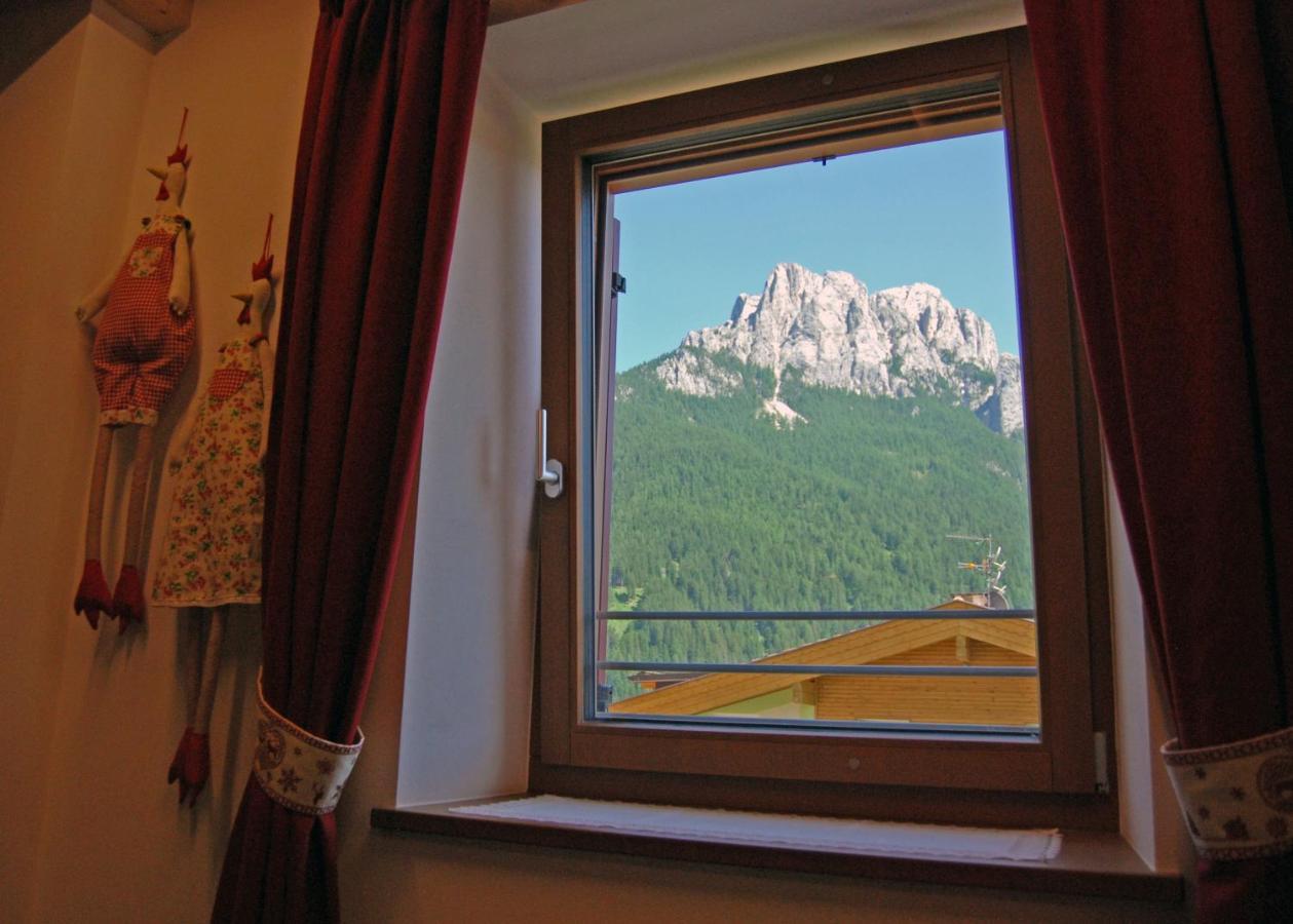 Ciasa Sas Da Le Doudesc Lägenhet Vigo di Fassa Exteriör bild