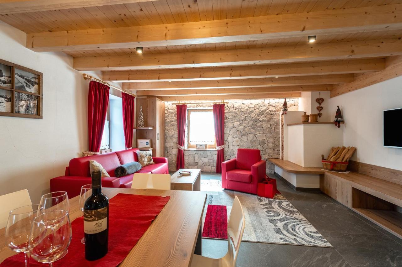 Ciasa Sas Da Le Doudesc Lägenhet Vigo di Fassa Exteriör bild